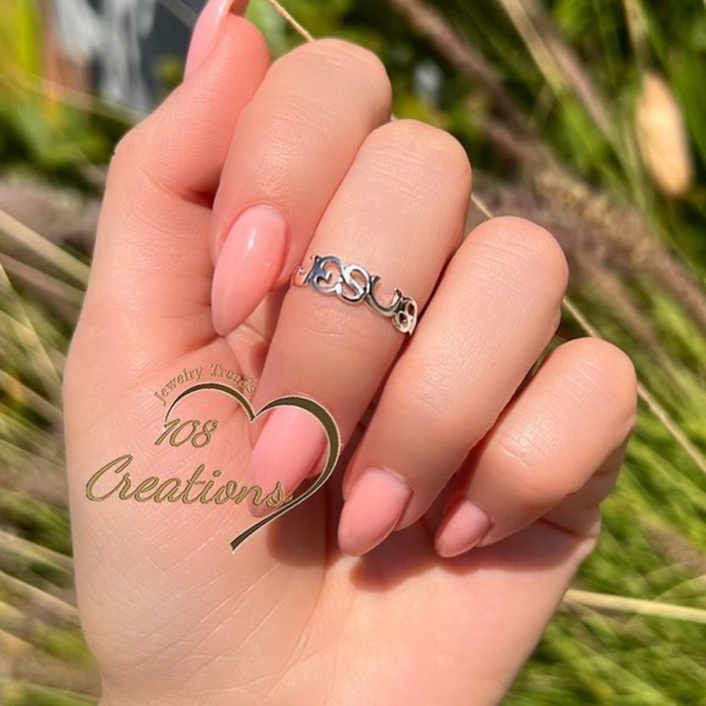 Cut Out JESUS Everyday Band Ring - Picture 1 of 5